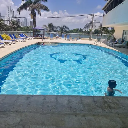 Elegant Family With Ocean Views Apartamento